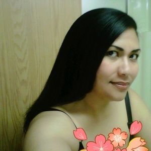 Meet your Posher, Lola